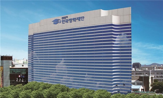 [보도자료] 한국장학재단, 4년 연속 경영공시 무벌점 달성